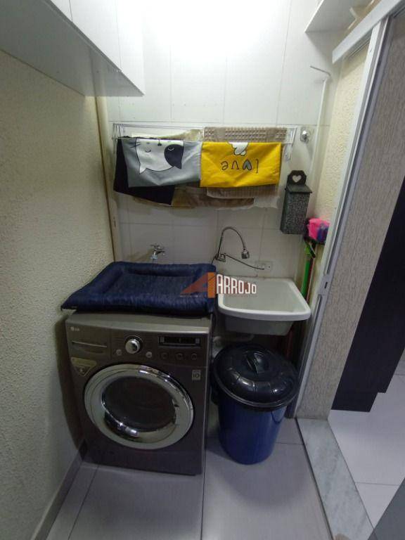 Sobrado à venda com 2 quartos, 70m² - Foto 10