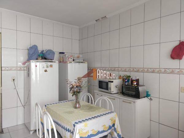 Casa à venda com 2 quartos, 35m² - Foto 21