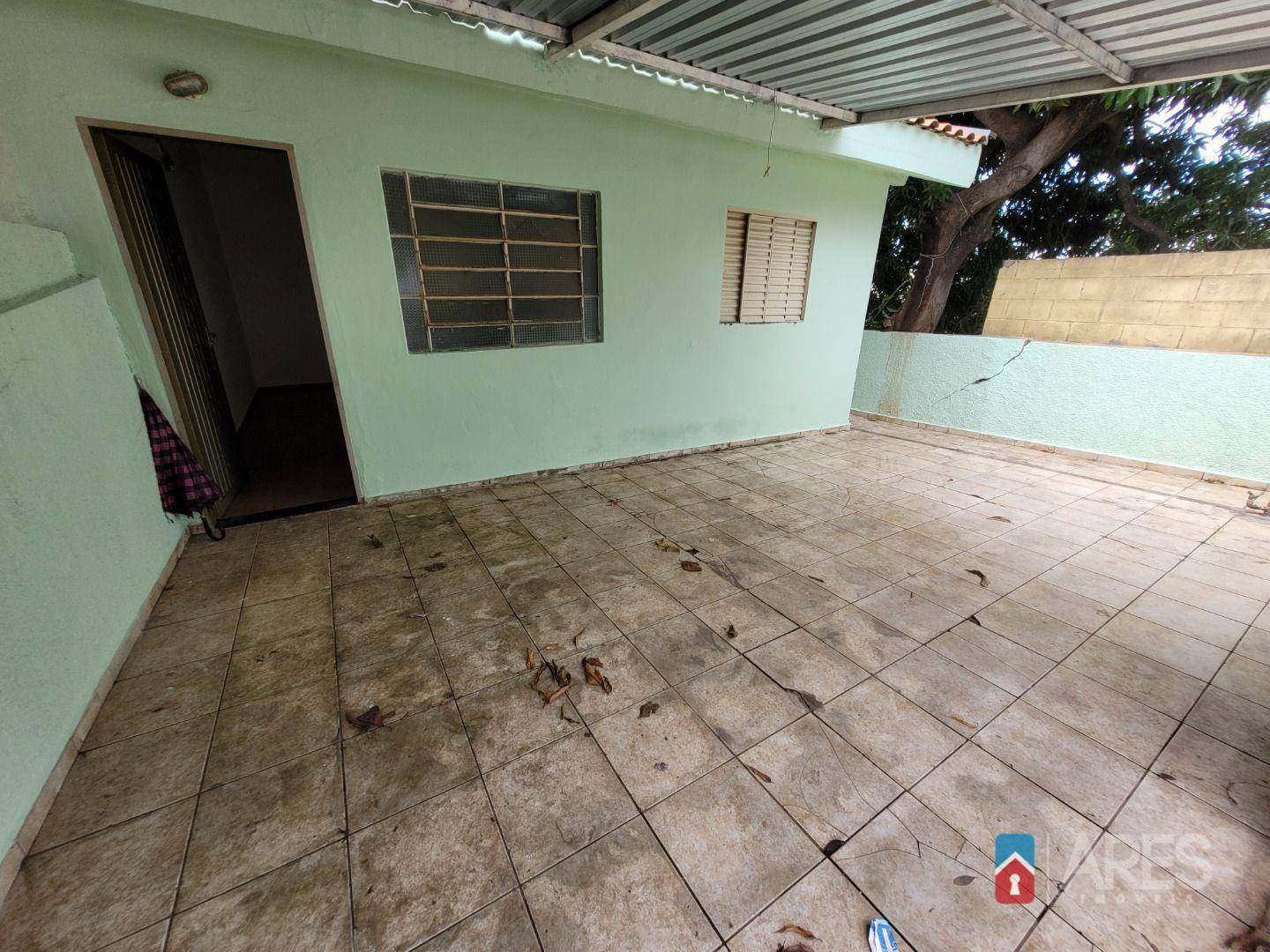 Casa à venda com 2 quartos, 140m² - Foto 13