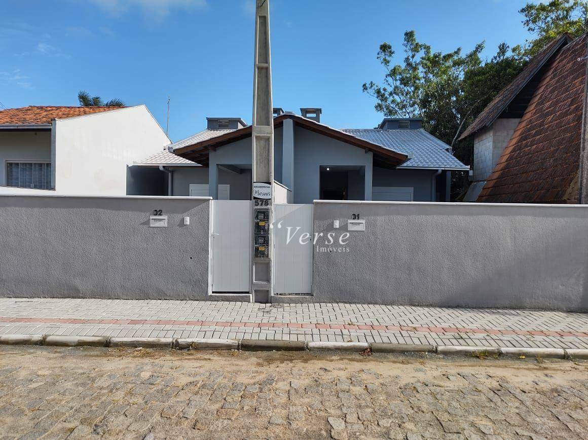 Casa à venda com 3 quartos, 99m² - Foto 9