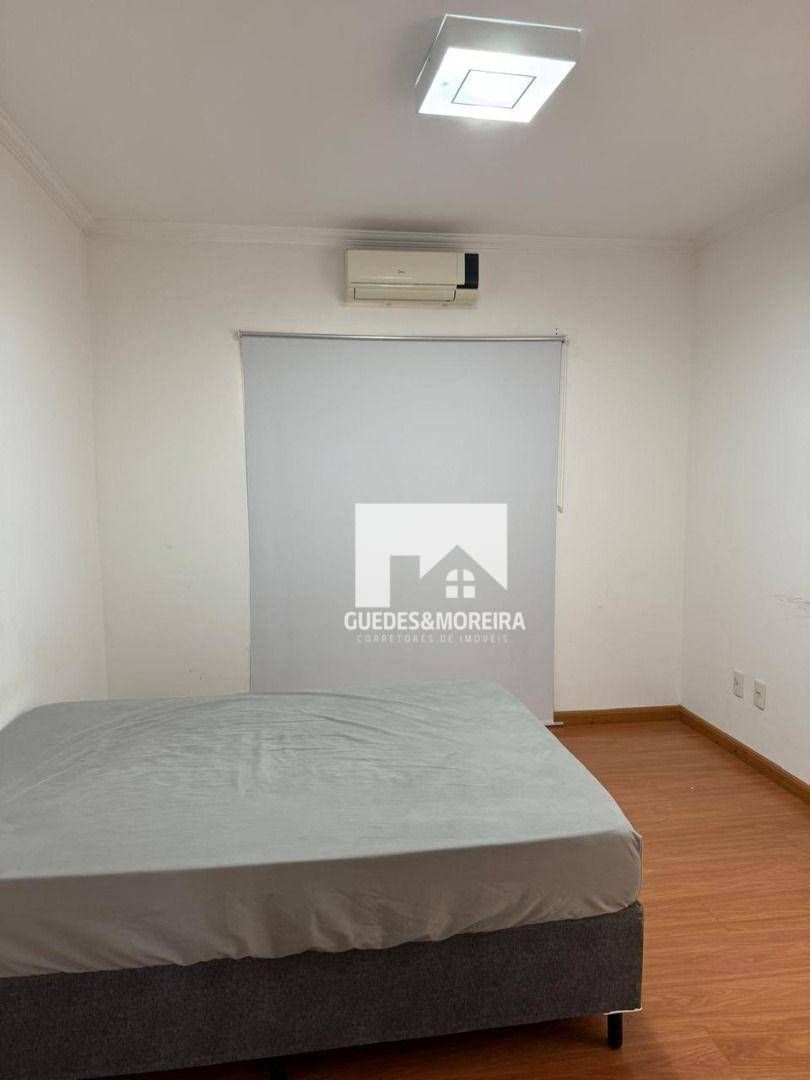 Casa de Condomínio à venda com 3 quartos, 212m² - Foto 9