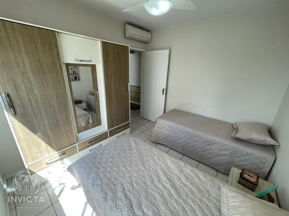 Apartamento à venda com 2 quartos, 72m² - Foto 8