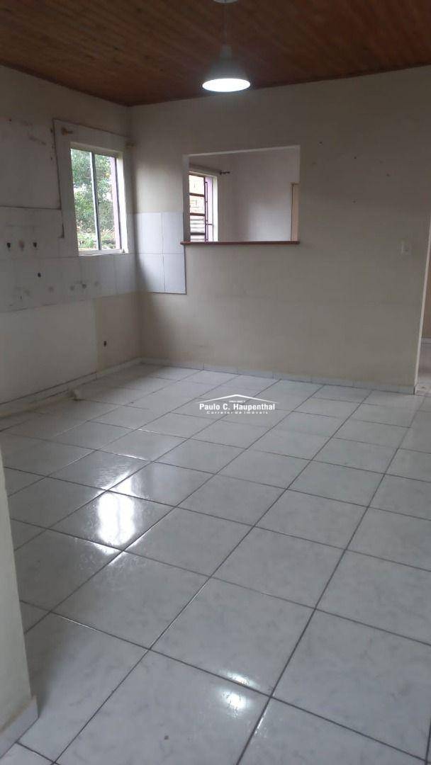 Casa à venda com 2 quartos, 75m² - Foto 8