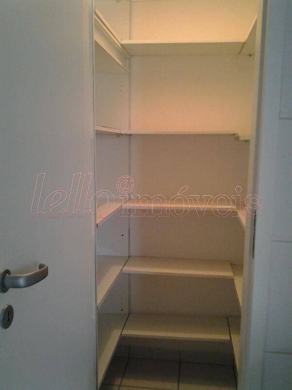 Apartamento para alugar com 2 quartos, 96m² - Foto 14