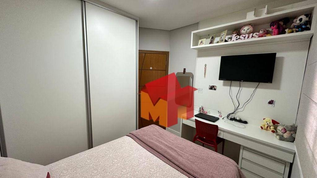 Casa à venda com 3 quartos, 170m² - Foto 8