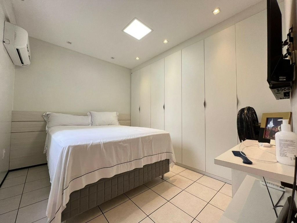 Apartamento à venda com 2 quartos, 60m² - Foto 7