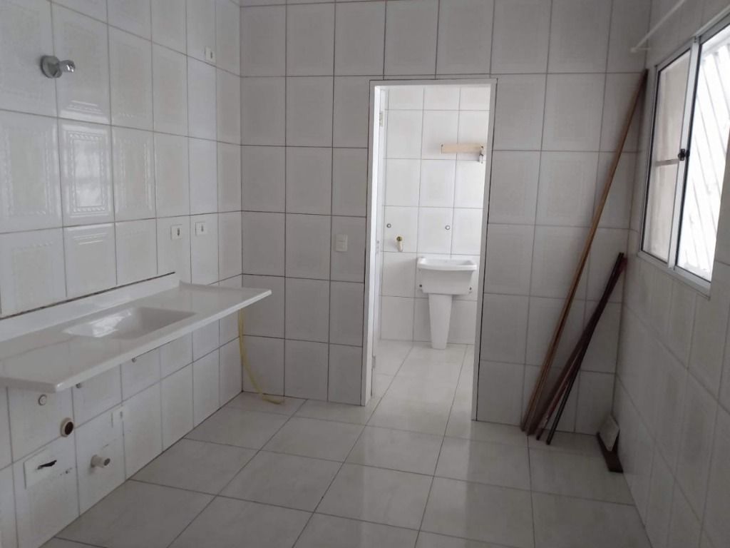 Sobrado à venda com 3 quartos, 87m² - Foto 12