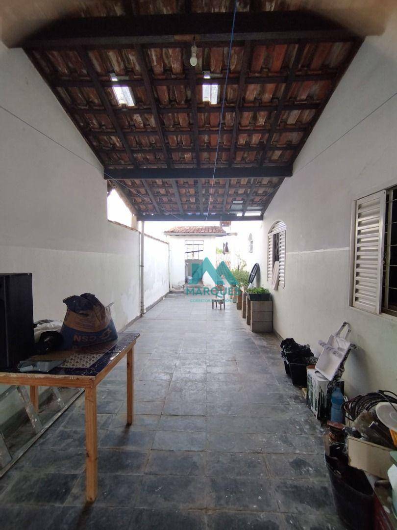 Casa, 4 quartos, 181 m² - Foto 8
