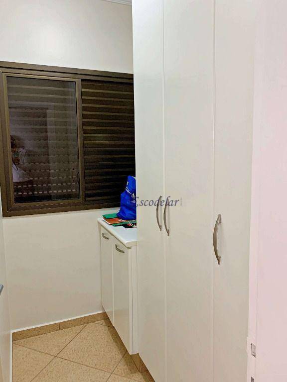 Apartamento à venda com 4 quartos, 182m² - Foto 25