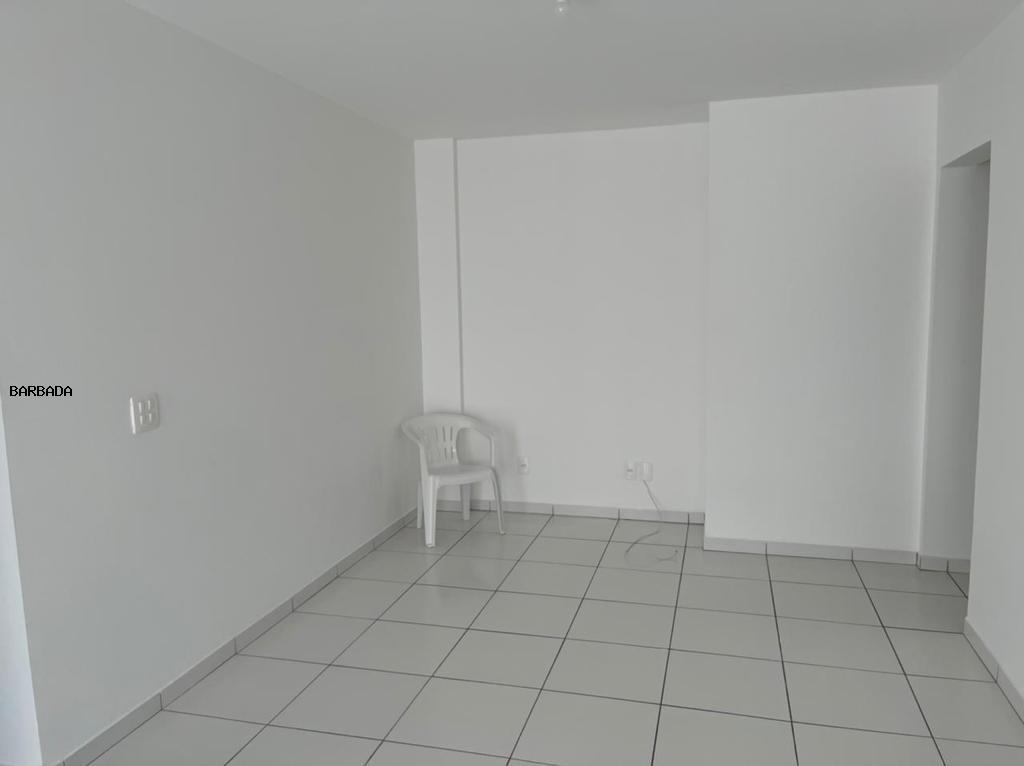 Apartamento à venda com 2 quartos, 50m² - Foto 4