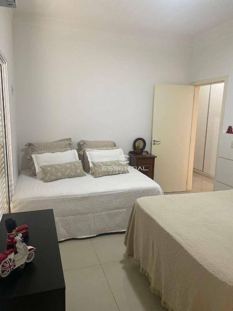 Casa de Condomínio à venda com 3 quartos, 250m² - Foto 39