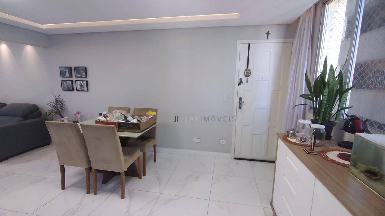 Apartamento à venda com 2 quartos, 72m² - Foto 3