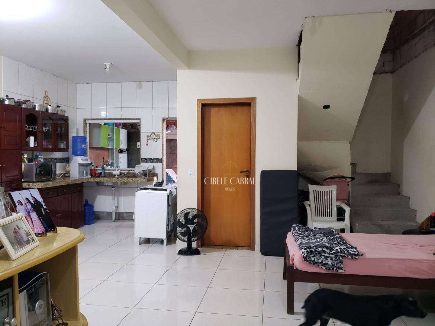 Casa à venda com 3 quartos, 200m² - Foto 9