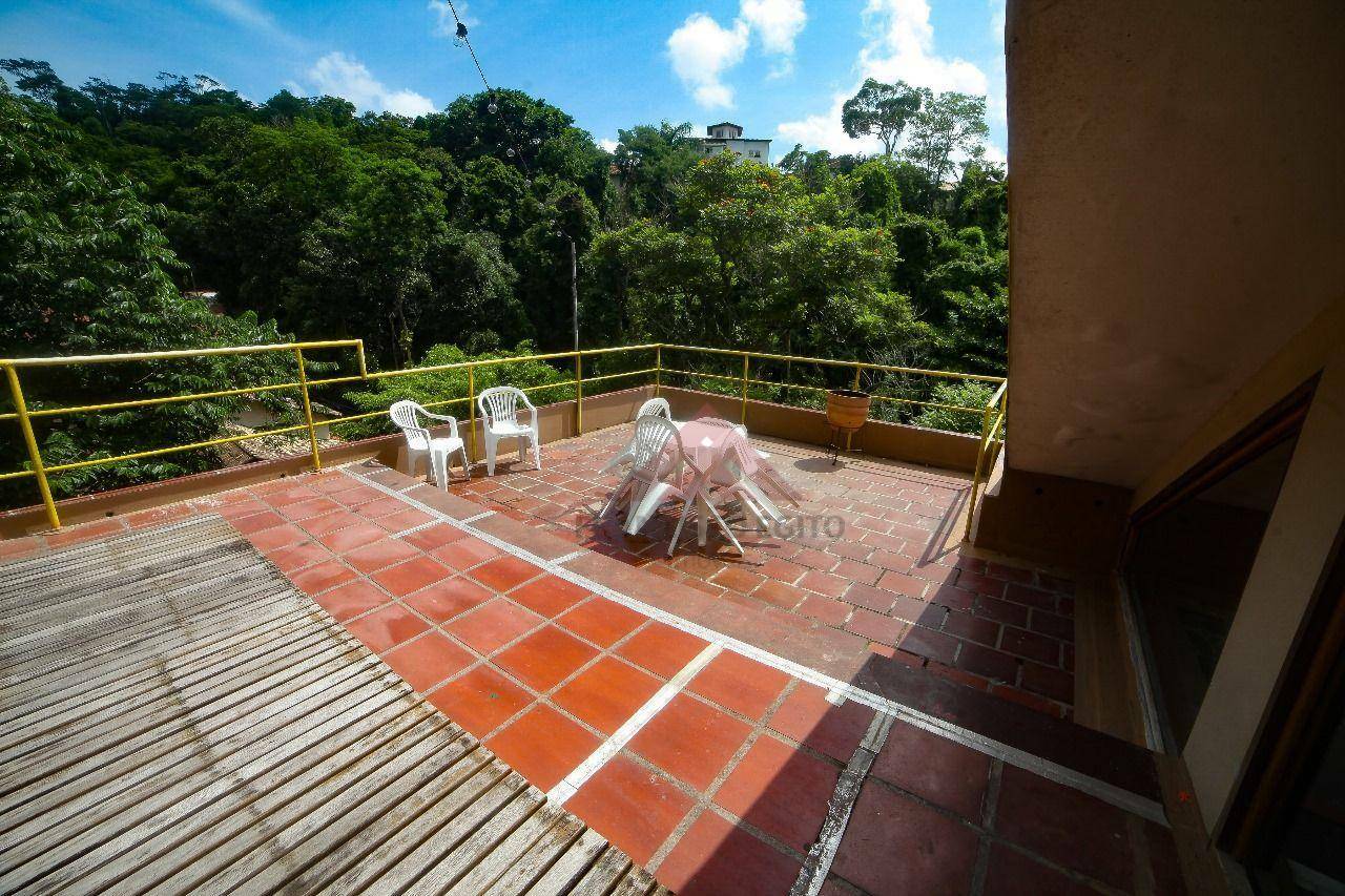 Casa de Condomínio à venda com 7 quartos, 412m² - Foto 37
