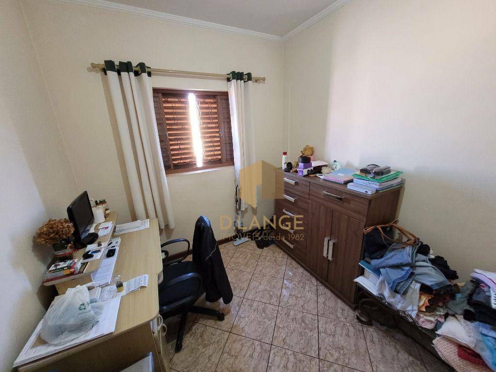 Casa à venda com 3 quartos, 142m² - Foto 18