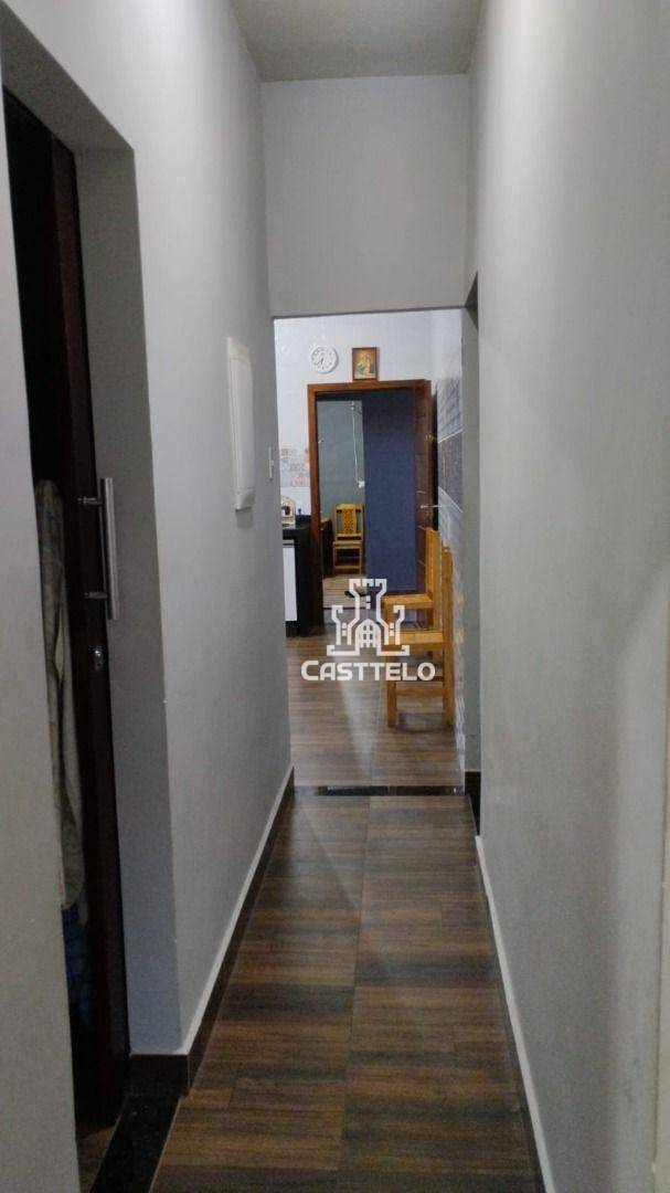 Casa à venda com 3 quartos, 110m² - Foto 10