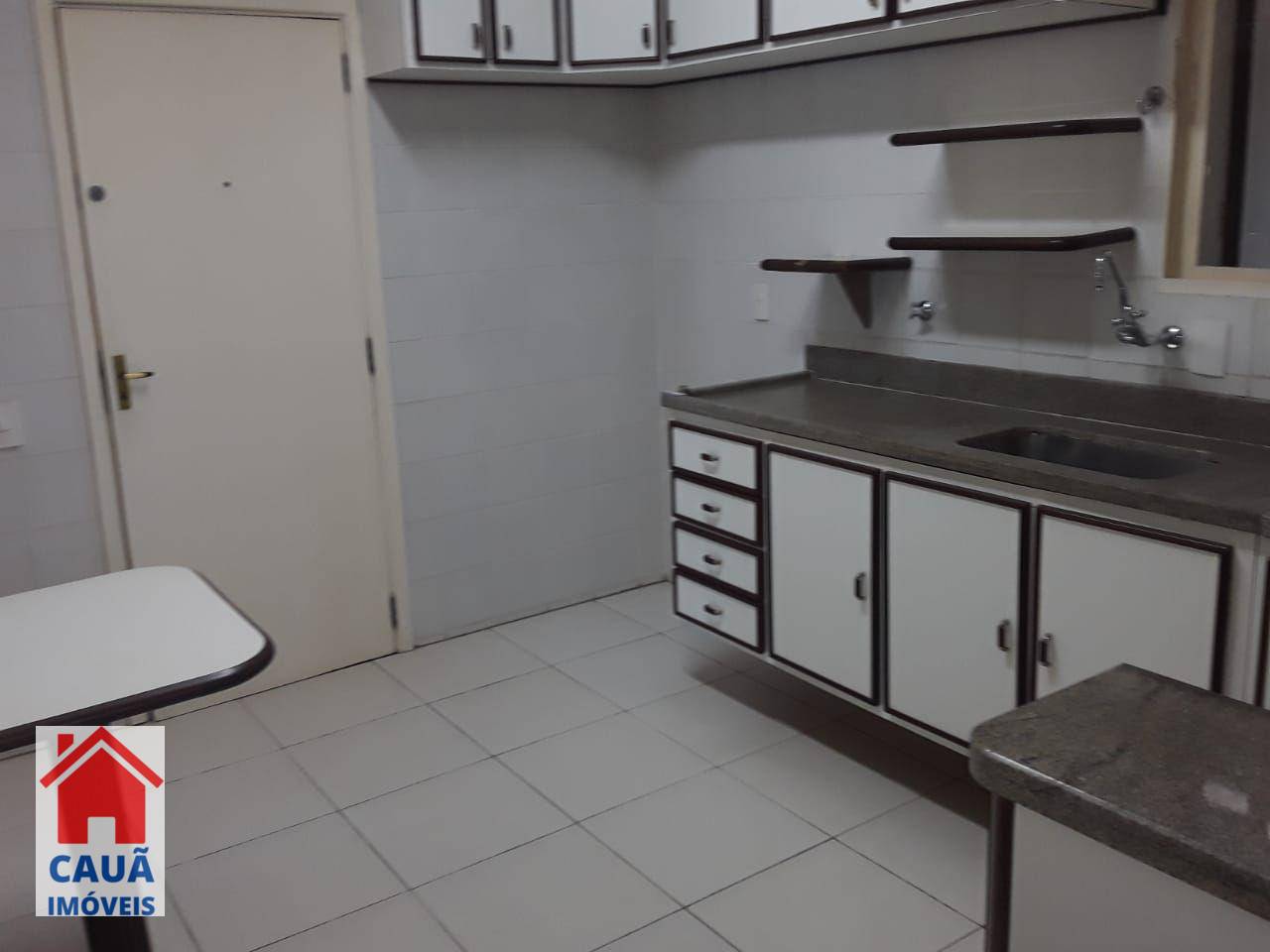 Apartamento à venda com 3 quartos, 139m² - Foto 13