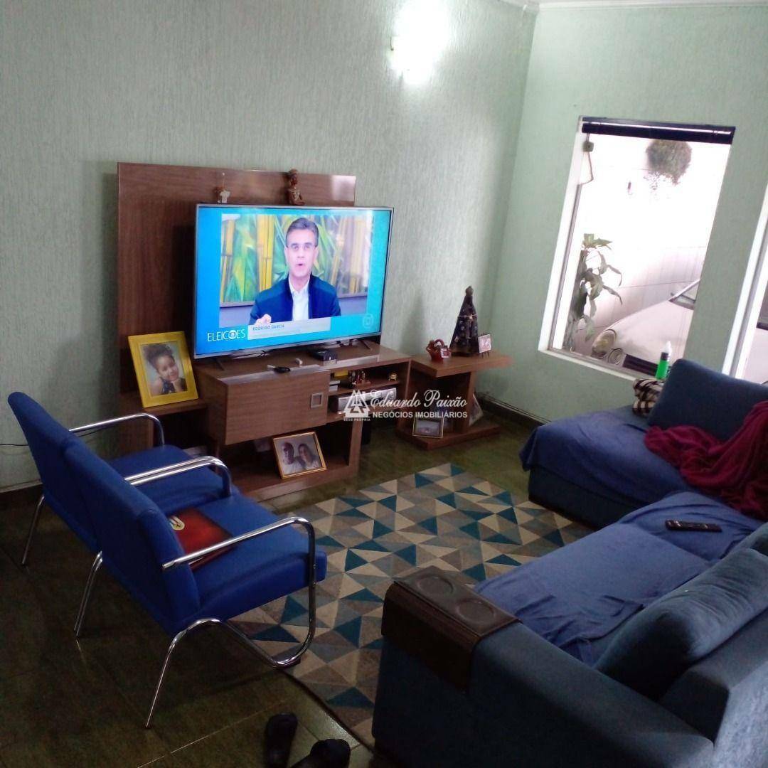 Sobrado à venda com 3 quartos, 100m² - Foto 3