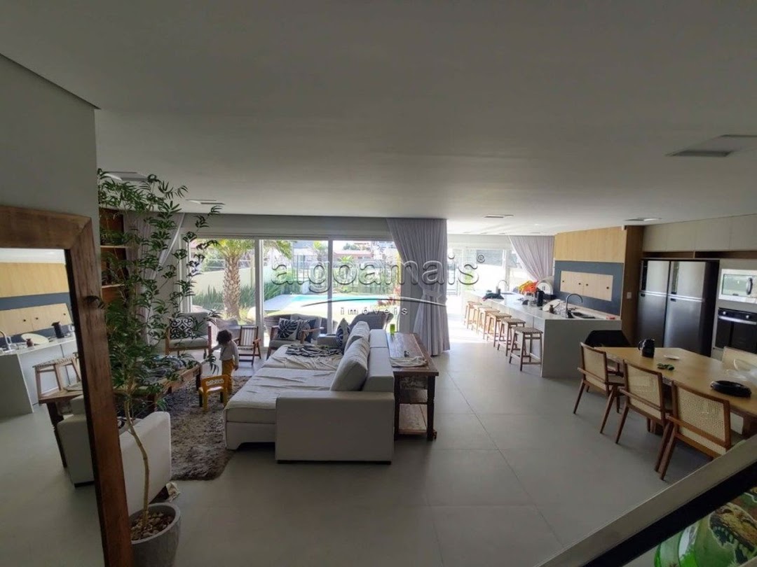 Casa à venda com 4 quartos, 255m² - Foto 16