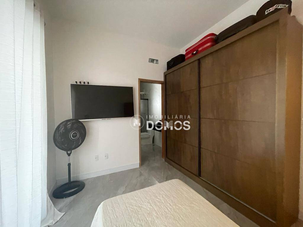 Casa à venda com 3 quartos, 256m² - Foto 28