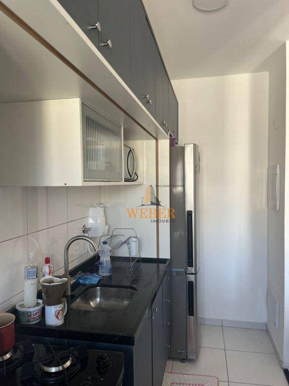 Apartamento à venda com 2 quartos, 45m² - Foto 8