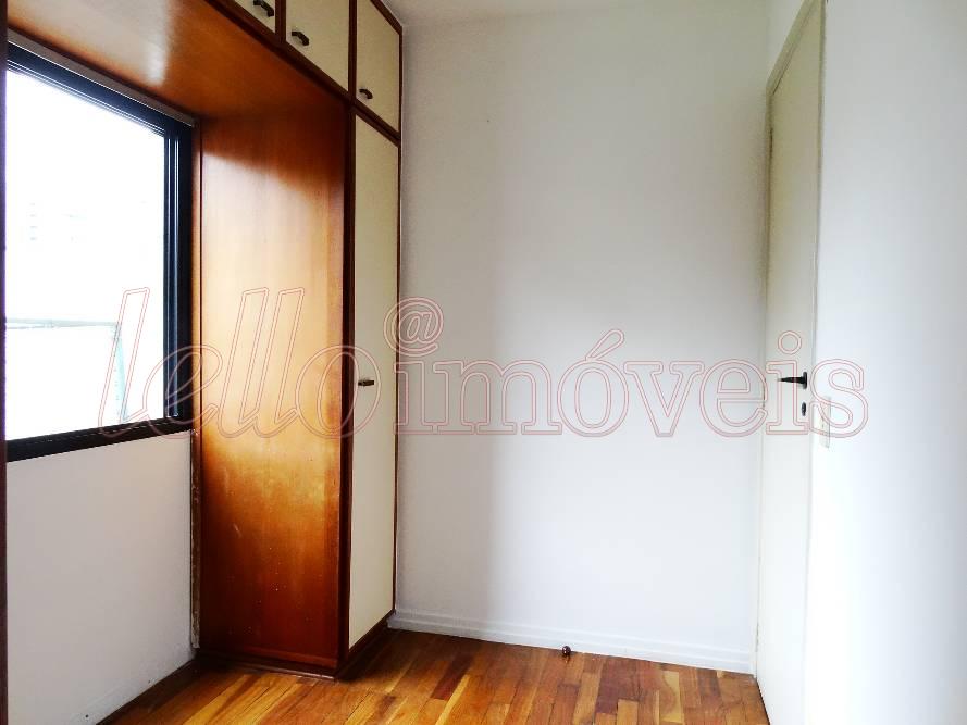 Apartamento para alugar com 3 quartos, 75m² - Foto 9