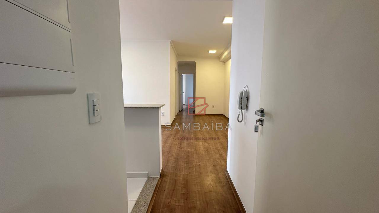 Apartamento para alugar com 3 quartos, 84m² - Foto 2