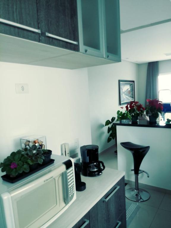 Apartamento à venda com 2 quartos, 56m² - Foto 4