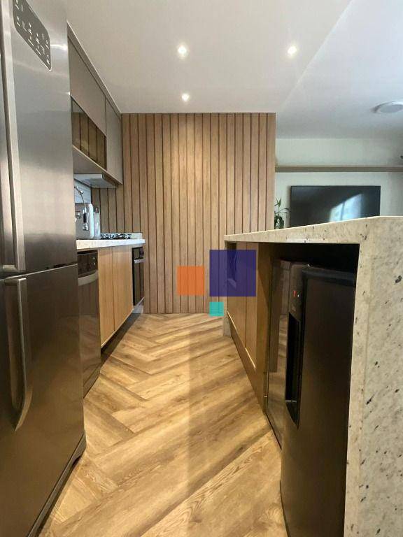 Apartamento à venda com 2 quartos, 72m² - Foto 5