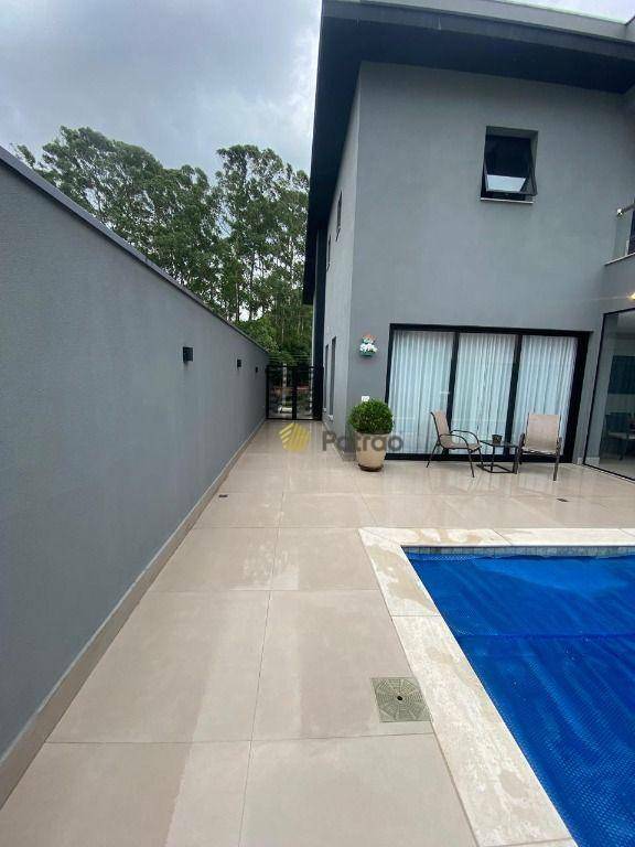 Casa à venda com 4 quartos, 561m² - Foto 38