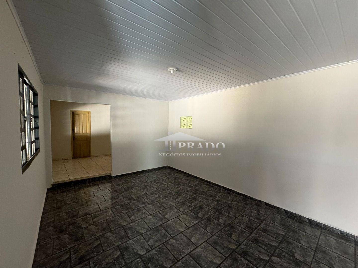 Casa à venda com 4 quartos, 200m² - Foto 9