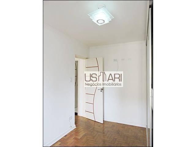 Apartamento à venda com 2 quartos, 62m² - Foto 15