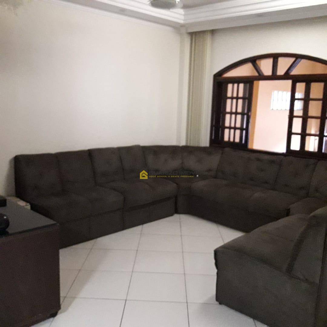 Sobrado à venda com 3 quartos, 140m² - Foto 1