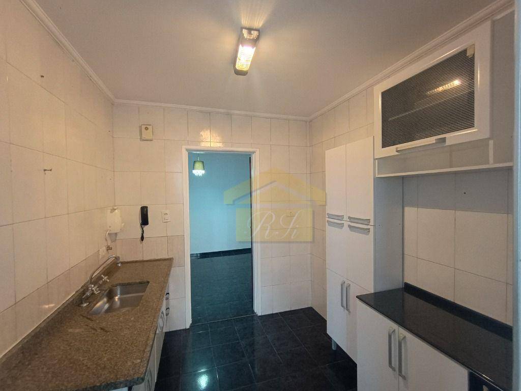 Apartamento à venda com 3 quartos, 66m² - Foto 5