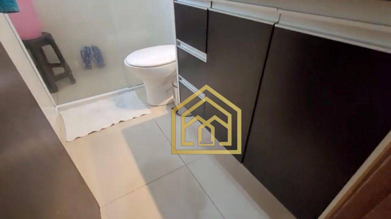 Apartamento à venda com 2 quartos, 67m² - Foto 12