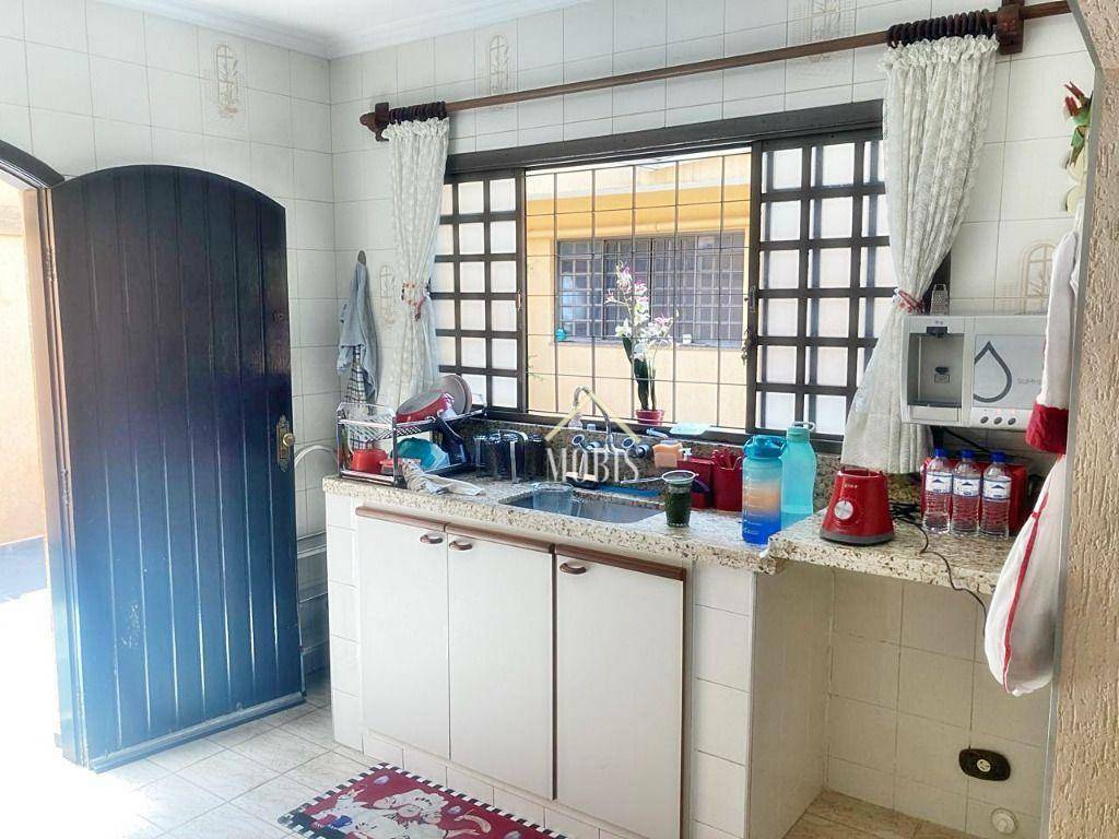 Sobrado à venda com 3 quartos, 313m² - Foto 16