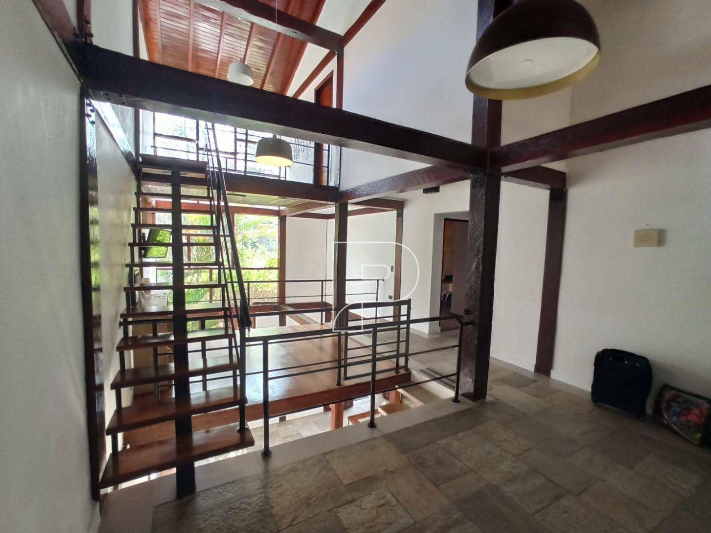 Casa de Condomínio à venda com 3 quartos, 400m² - Foto 19