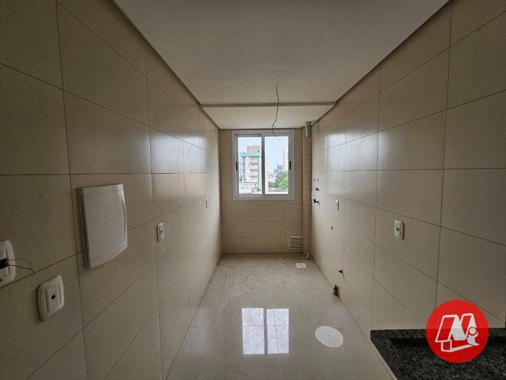 Apartamento para alugar com 2 quartos, 71m² - Foto 4