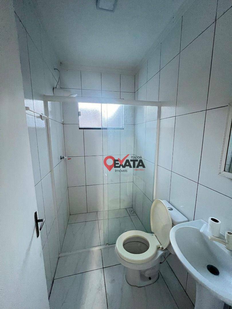 Casa à venda com 2 quartos, 80m² - Foto 14