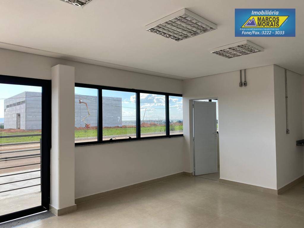 Depósito-Galpão-Armazém para alugar, 2700m² - Foto 22