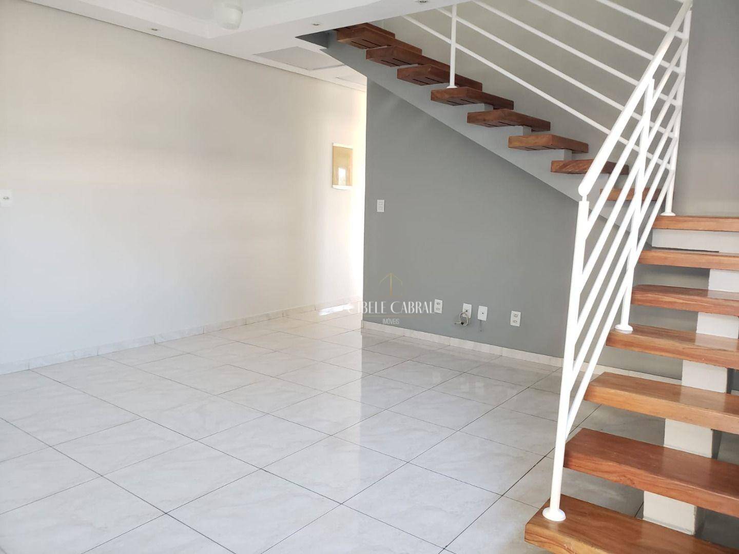 Casa à venda e aluguel com 3 quartos, 200m² - Foto 12