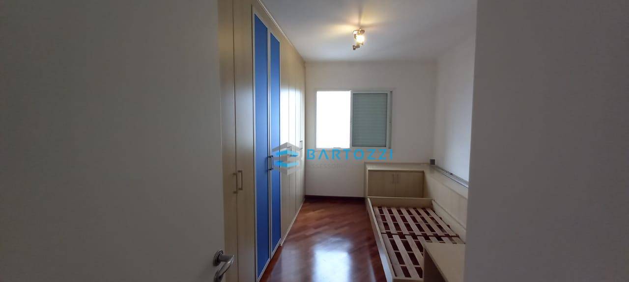 Apartamento à venda com 3 quartos, 164m² - Foto 25