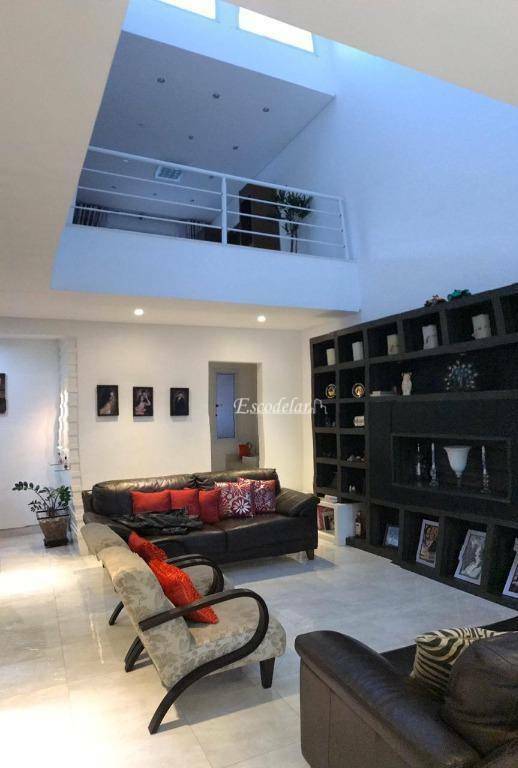 Casa de Condomínio à venda com 3 quartos, 290m² - Foto 1