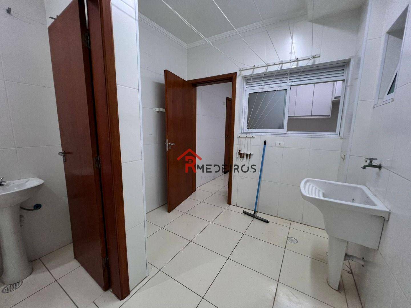 Apartamento para alugar com 4 quartos, 154m² - Foto 38