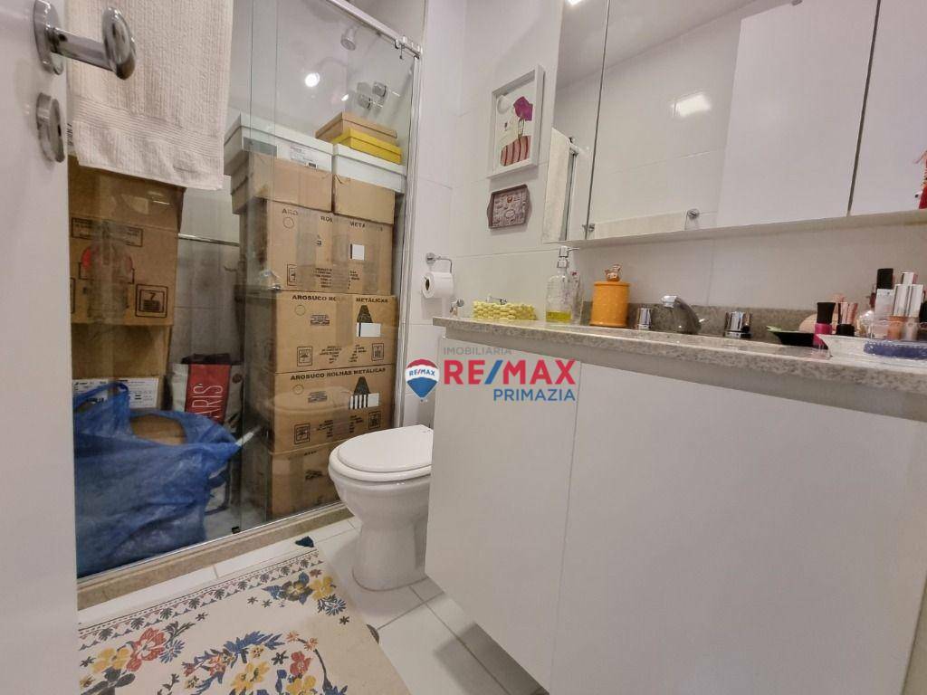 Apartamento à venda com 2 quartos, 84m² - Foto 18