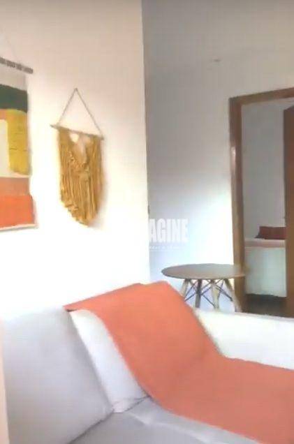 Apartamento à venda com 1 quarto, 29m² - Foto 2