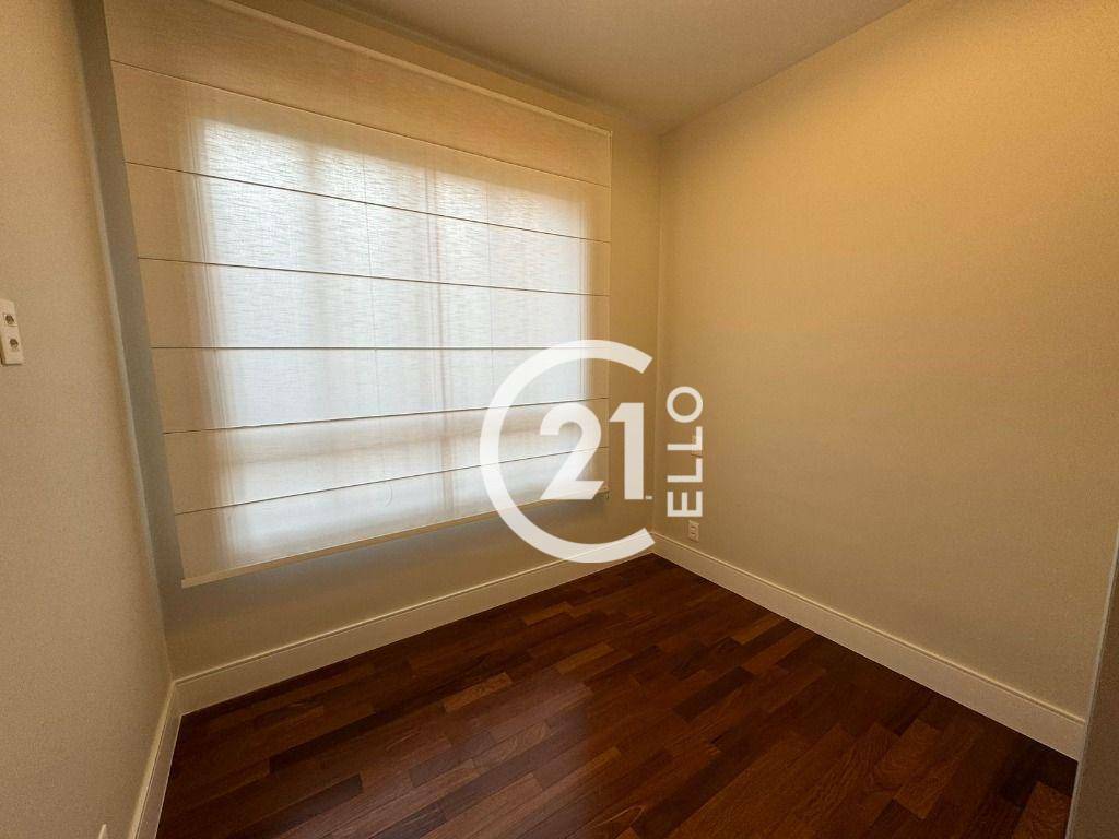 Apartamento para alugar com 3 quartos, 147m² - Foto 19