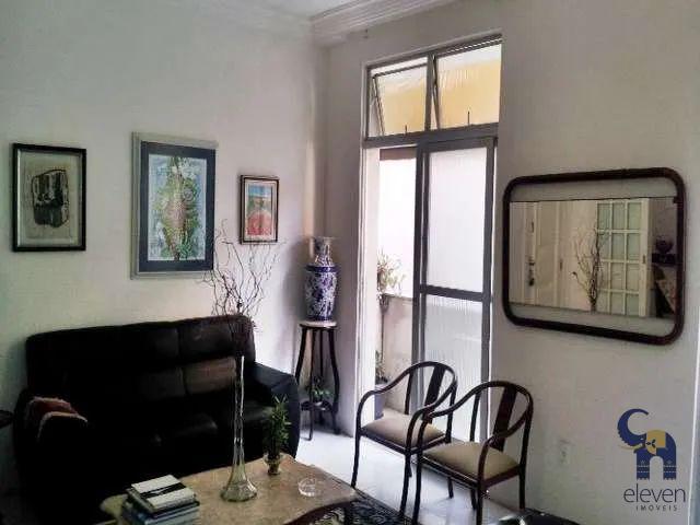 Apartamento à venda com 3 quartos, 142m² - Foto 2