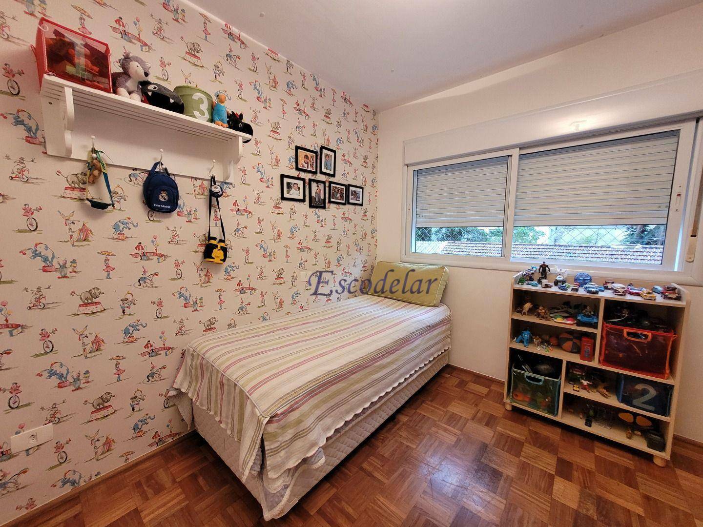 Apartamento à venda com 3 quartos, 200m² - Foto 33