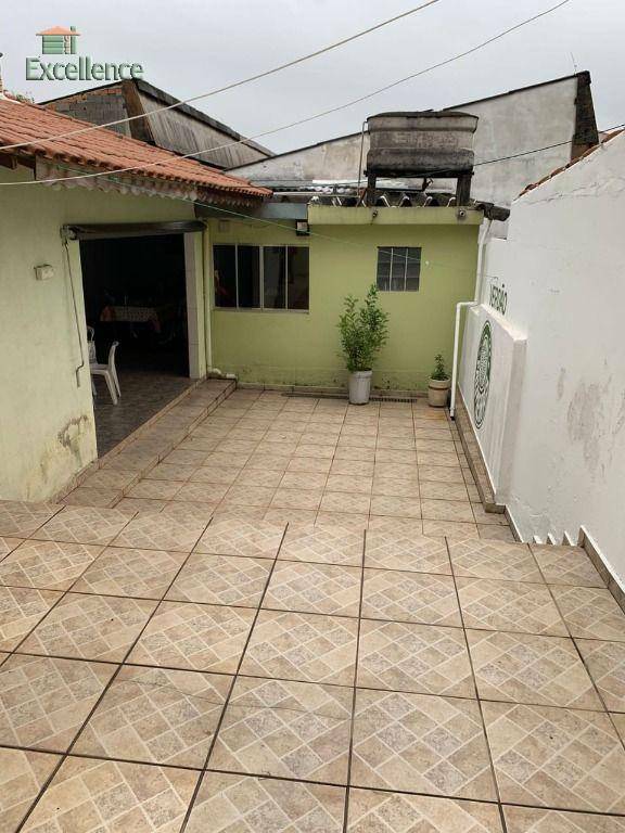 Sobrado à venda com 3 quartos, 330m² - Foto 4